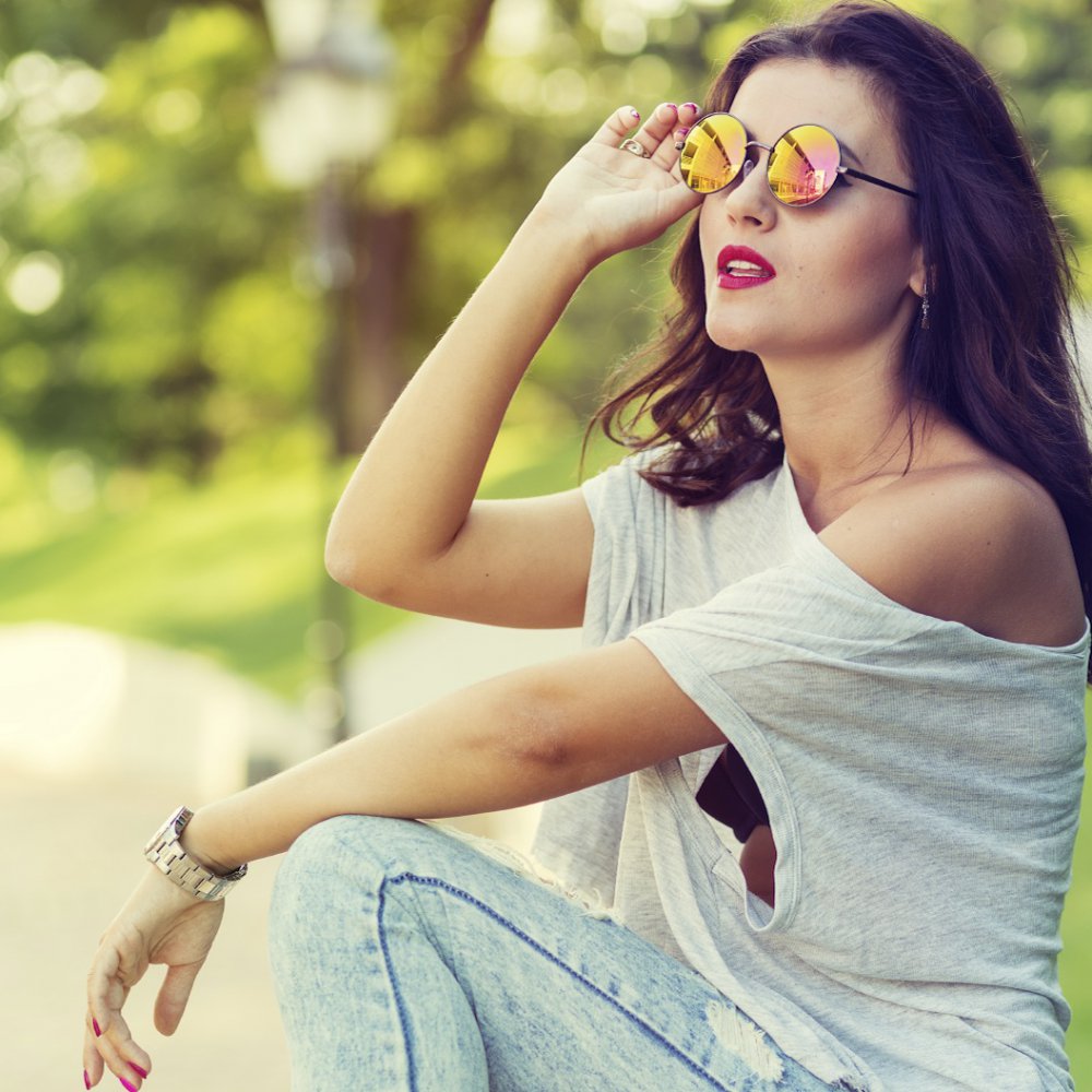 Lunettes de soleil en bois, quels avantages?